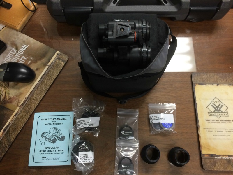 Demo L3 PVS-15 Night Vision Binoculars (1)
